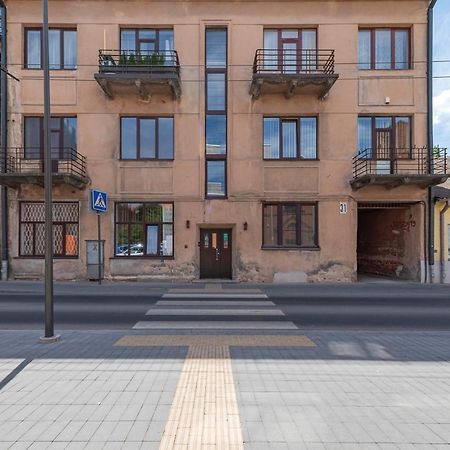 White 1 Bd Old Town Apartment By Hostlovers カウナス エクステリア 写真